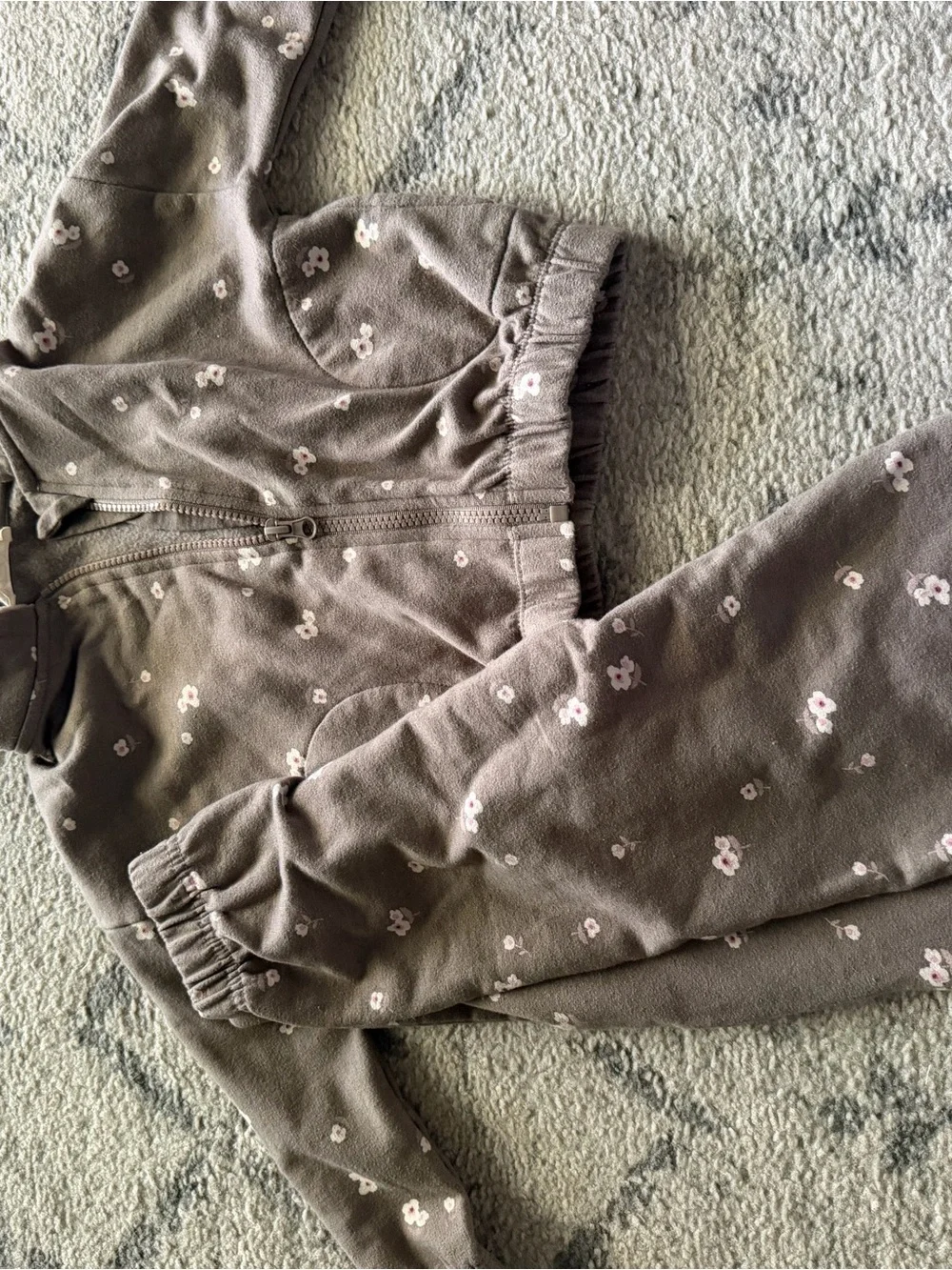 Jessica Simpson Taupe Floral Hooded Set
